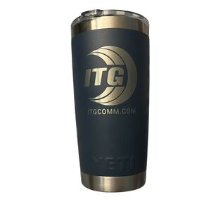 NWT YETI Rambler Tumbler 20oz Navy Blue Stainless Steel Travel Mug